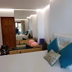 Penthouse Marina * 입소스