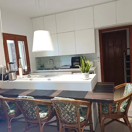 Penthouse Marina